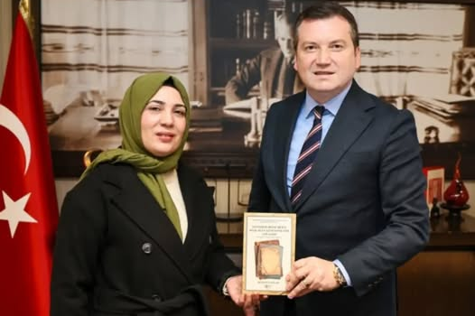 Başkan Balcıoğlu, yazar Seyran Çağları’ı makamında ağırladı